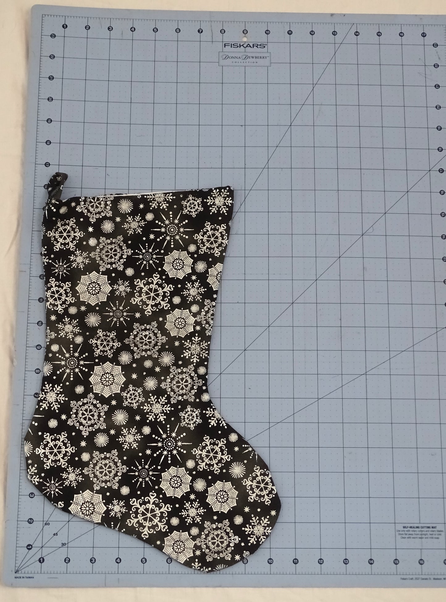 Silver and Black Snowflake Stocking O-128