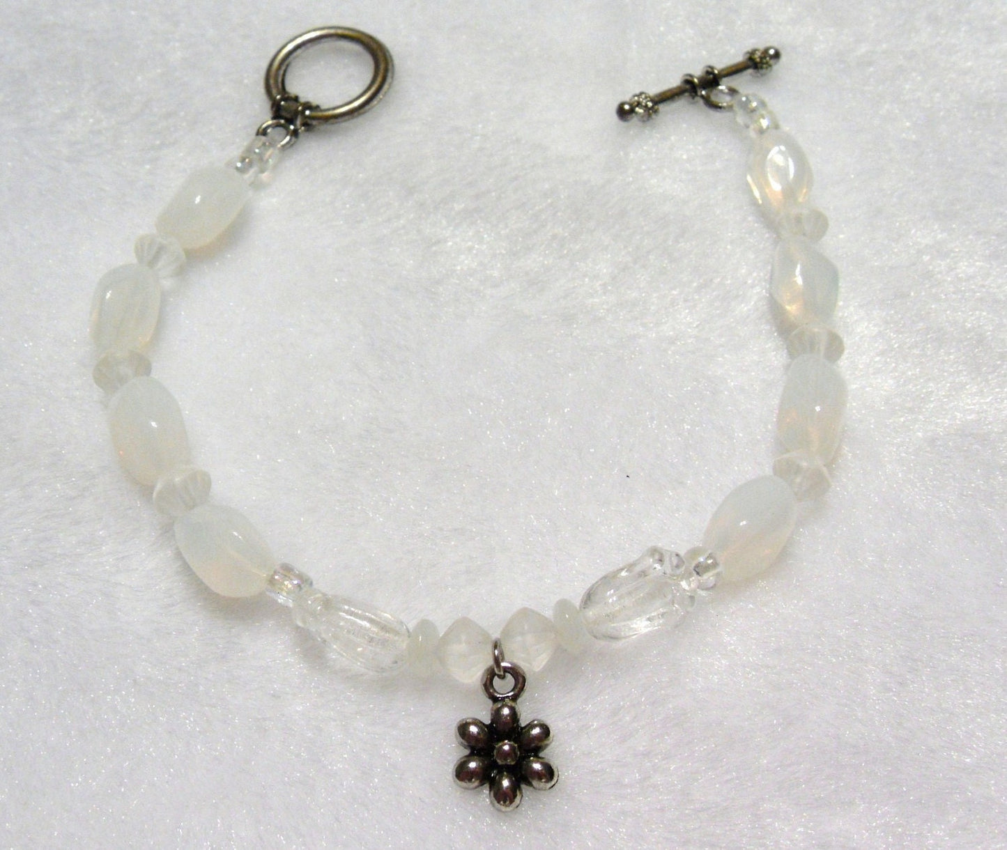 Daisy Charm Bracelet