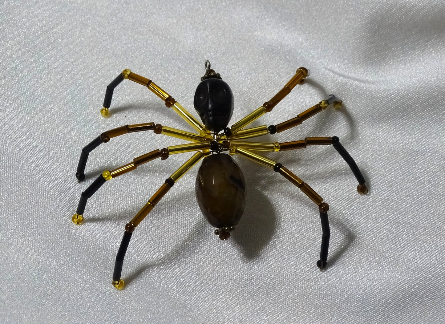Agate and Howlite Spider
