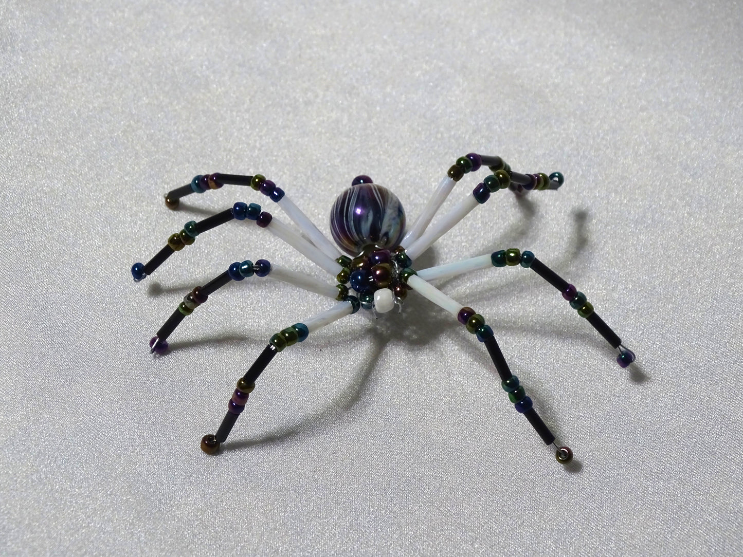 Swirly Acrylic Body Spider