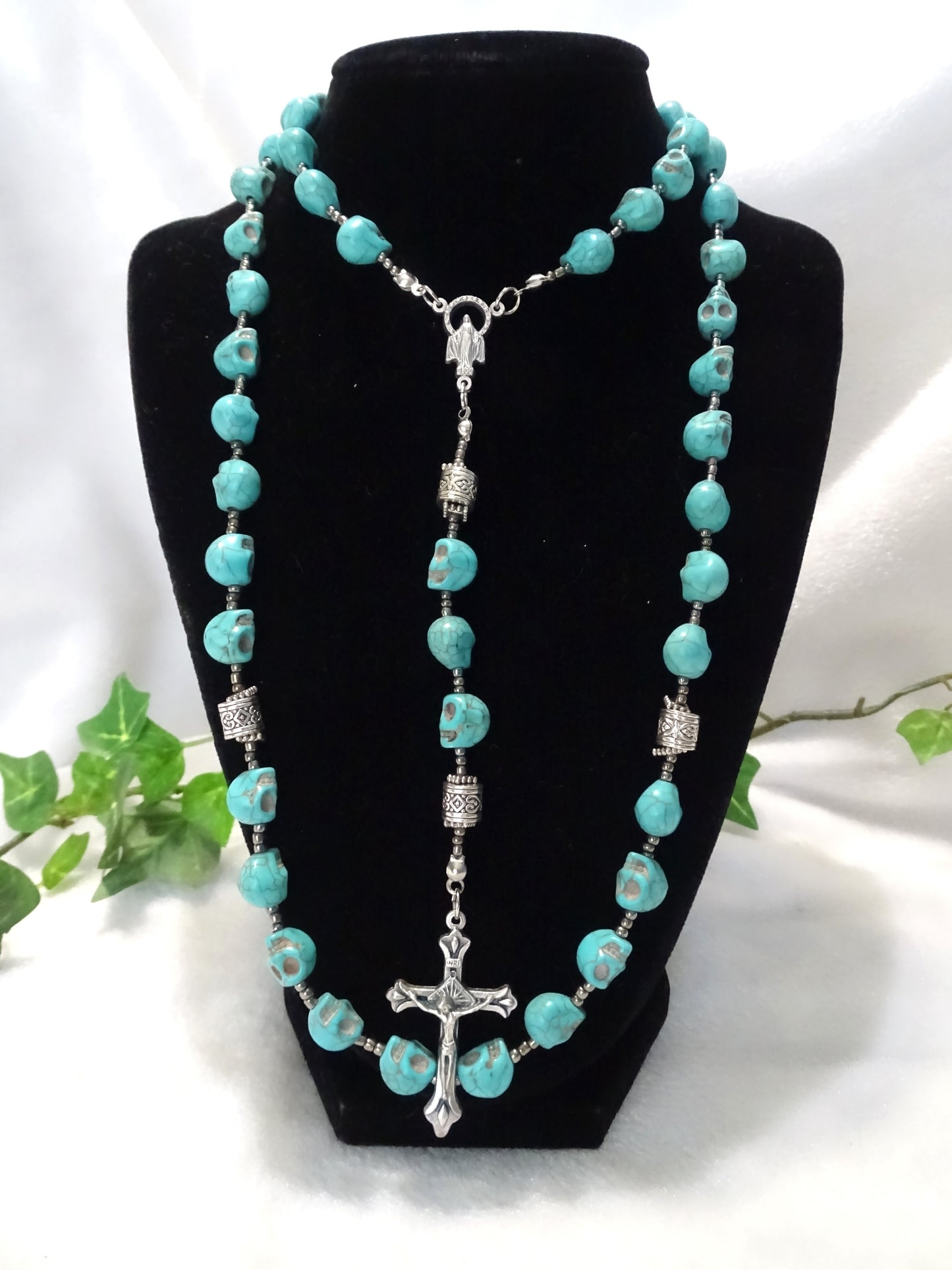 Turquoise Howlite Skull Rosary