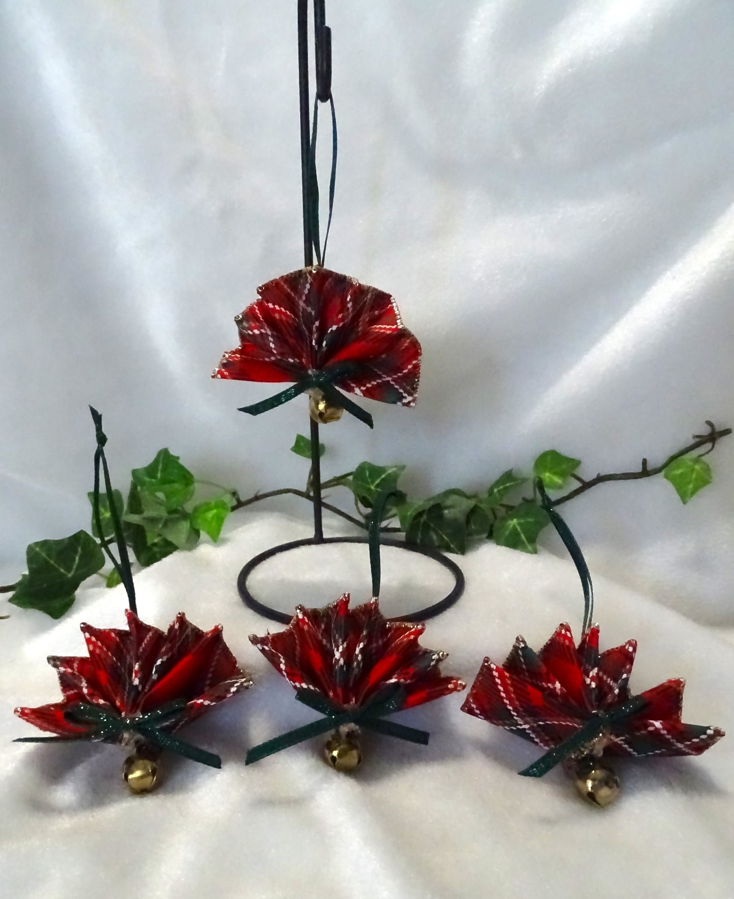 Small Fan Ornaments with Green Trim