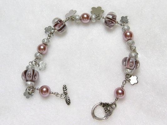 Lampwork Glass and Flowers Bracelet
