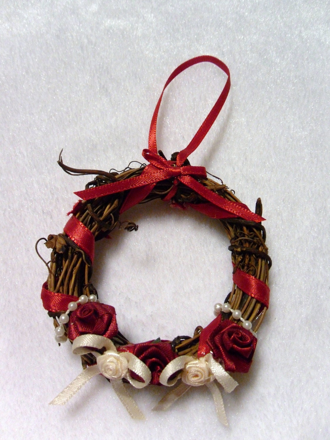 Ribbons and Roses Victorian Inspired Mini Wreath Collection
